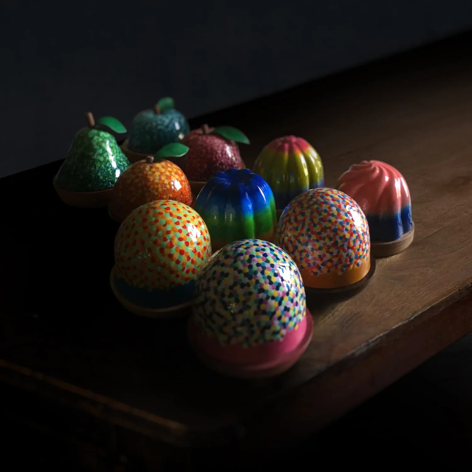Emergence-y Petit Fours - Installation
